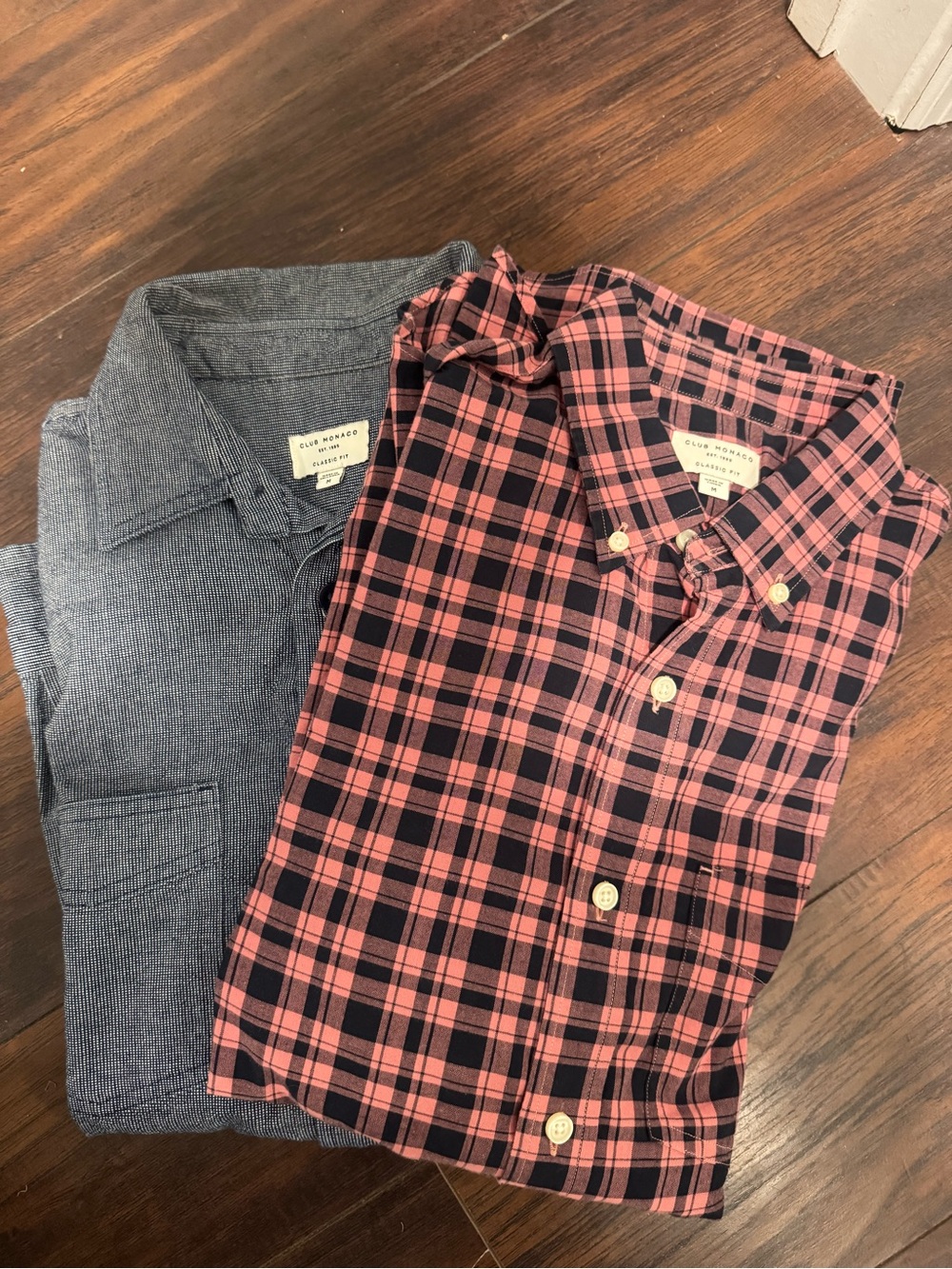 2 Club Monaco classic fit Button-Down Shirts